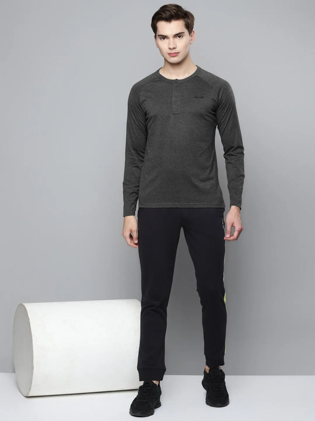 Alcis Men Charcoal Grey Solid T-shirt