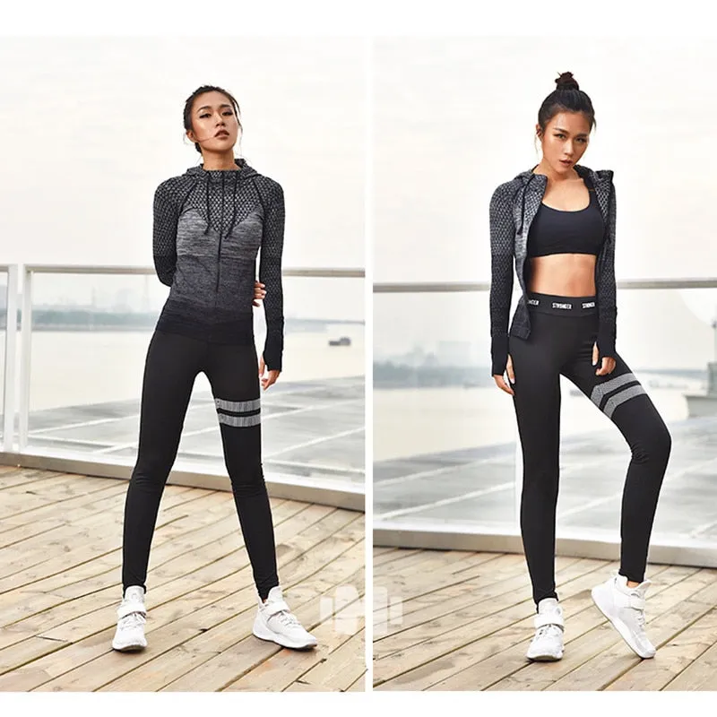 Front Zipper hooded Yoga Shirts Long Sleeve Yoga Top Sportswear Quick Dry  Tracksuit Running Jacket