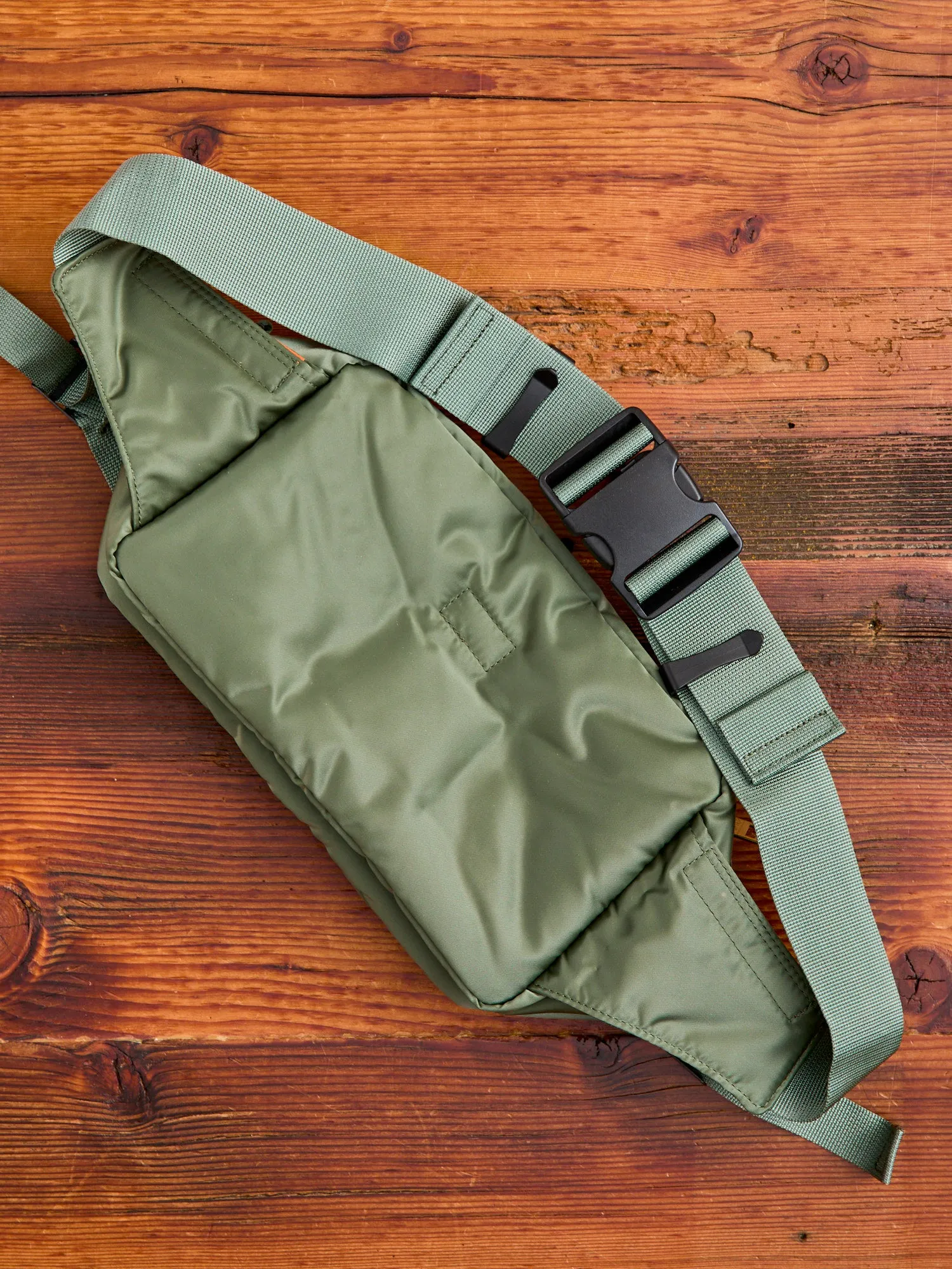 "Tanker" 2-Way Waist Bag in Sage Green