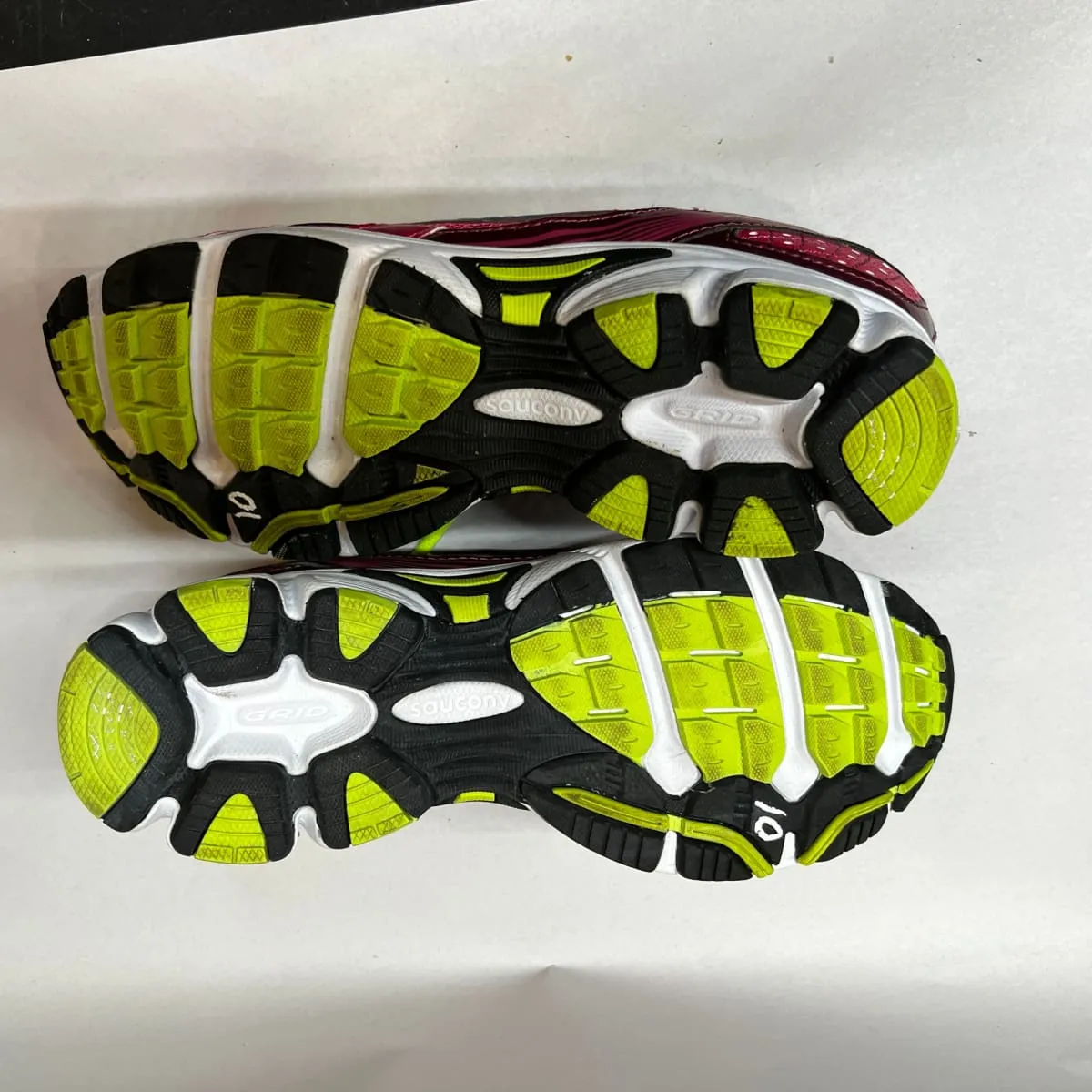 Saucony •Cohesion 5• Running Shoe • Pink/Citron•  - Preowned