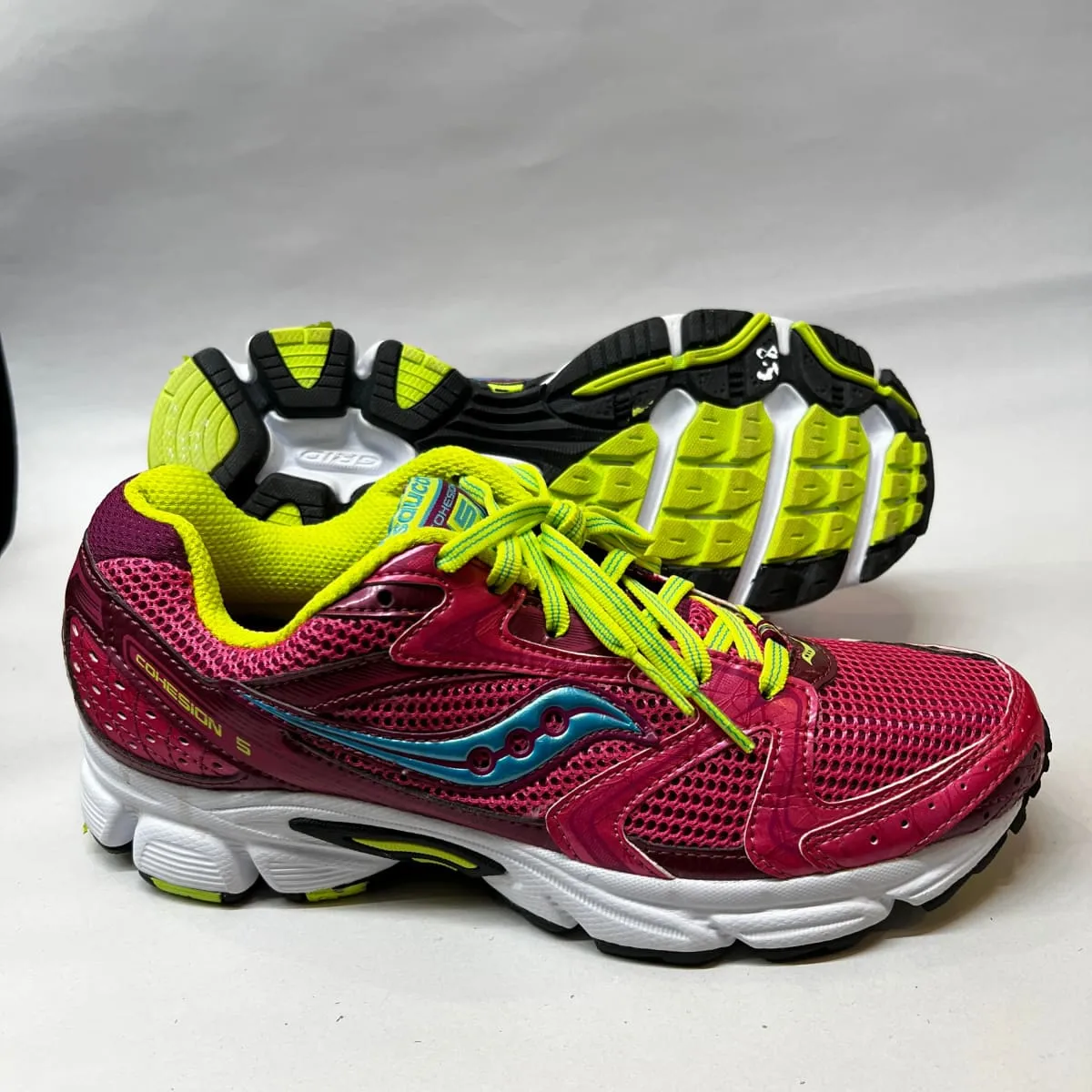 Saucony •Cohesion 5• Running Shoe • Pink/Citron•  - Preowned